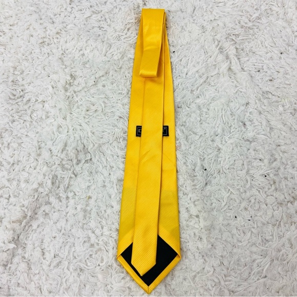 DICAPRI Elegant golden Yellow Tie for Men - Picture 6 of 9